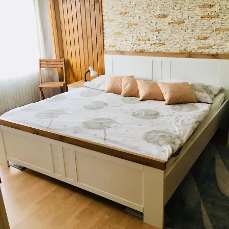 Tomáš Apartamento